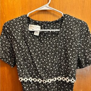 Black and White Vintage 90s Betsy Lauren Petite Daisy Dress